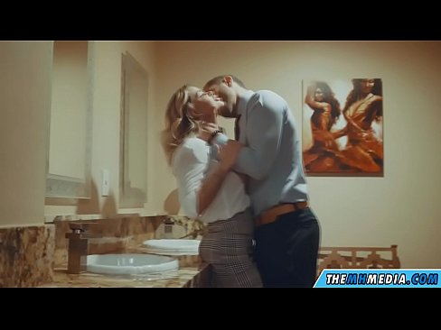 ❤️ Kung ang usa ka busty blonde naghaylo kanimo sa usa ka publiko nga kasilyas ❌  Sex sa ceb.port-amurasso.ru
